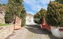 porzione-di-villa-con-giardino-terrazza-e-garage