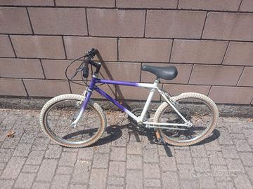 Bicicletta bmbino/a