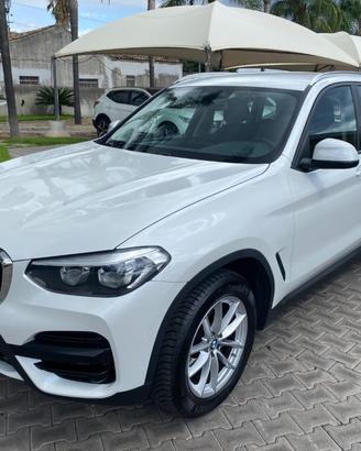BMW X3 sDrive18d 48V Business Advantage Aut.