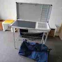 ATTREZZATURA DA CAMPEGGIO: MOBILETTO PIEGHEVOLE