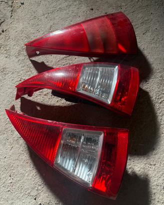 Fanali posteriori Citroen C3 (02-08)