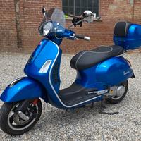 Piaggio Vespa 300 GTS - 2015