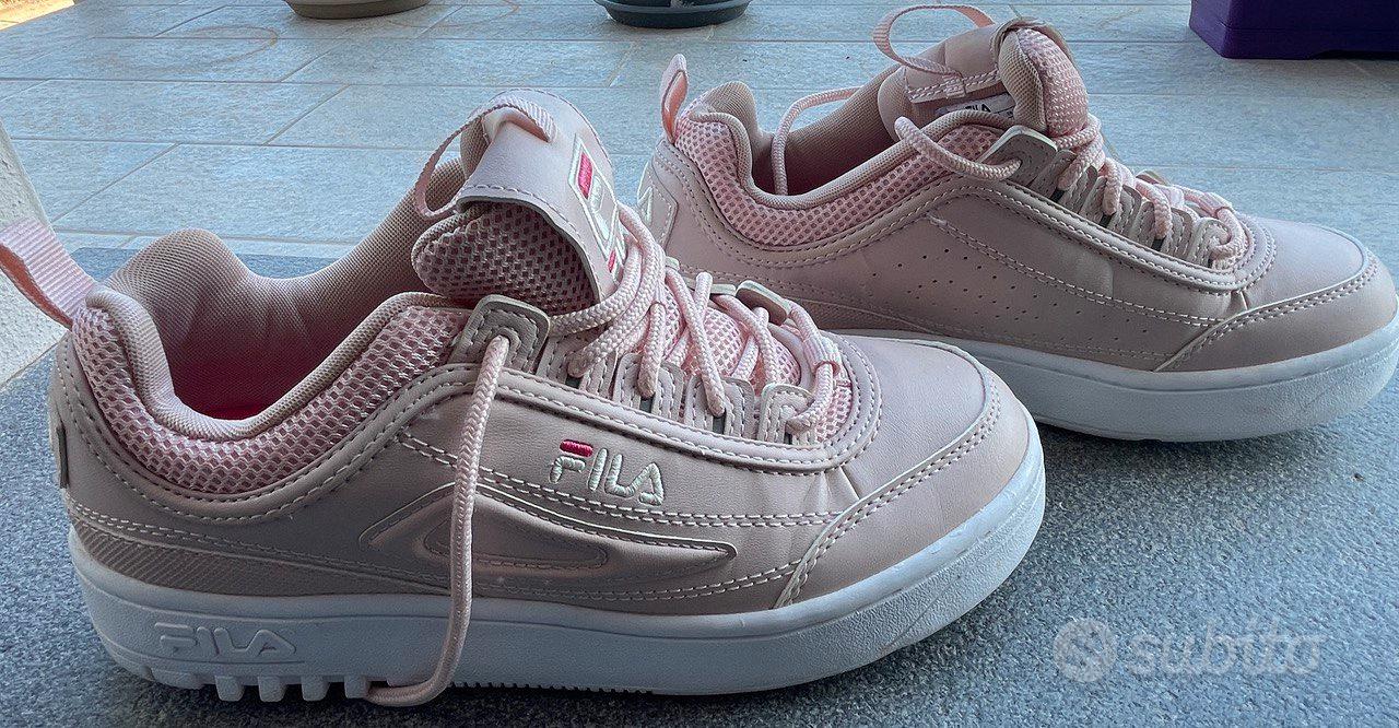 Scarpe fila deals nere e rosa