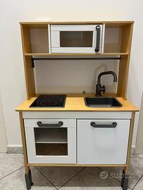 Cucina Ikea per bambini