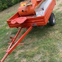 carrettino  Goldoni  e spandi neve mai usato