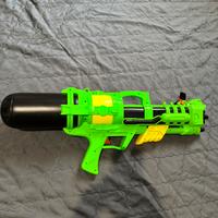 Mega pistola d’acqua