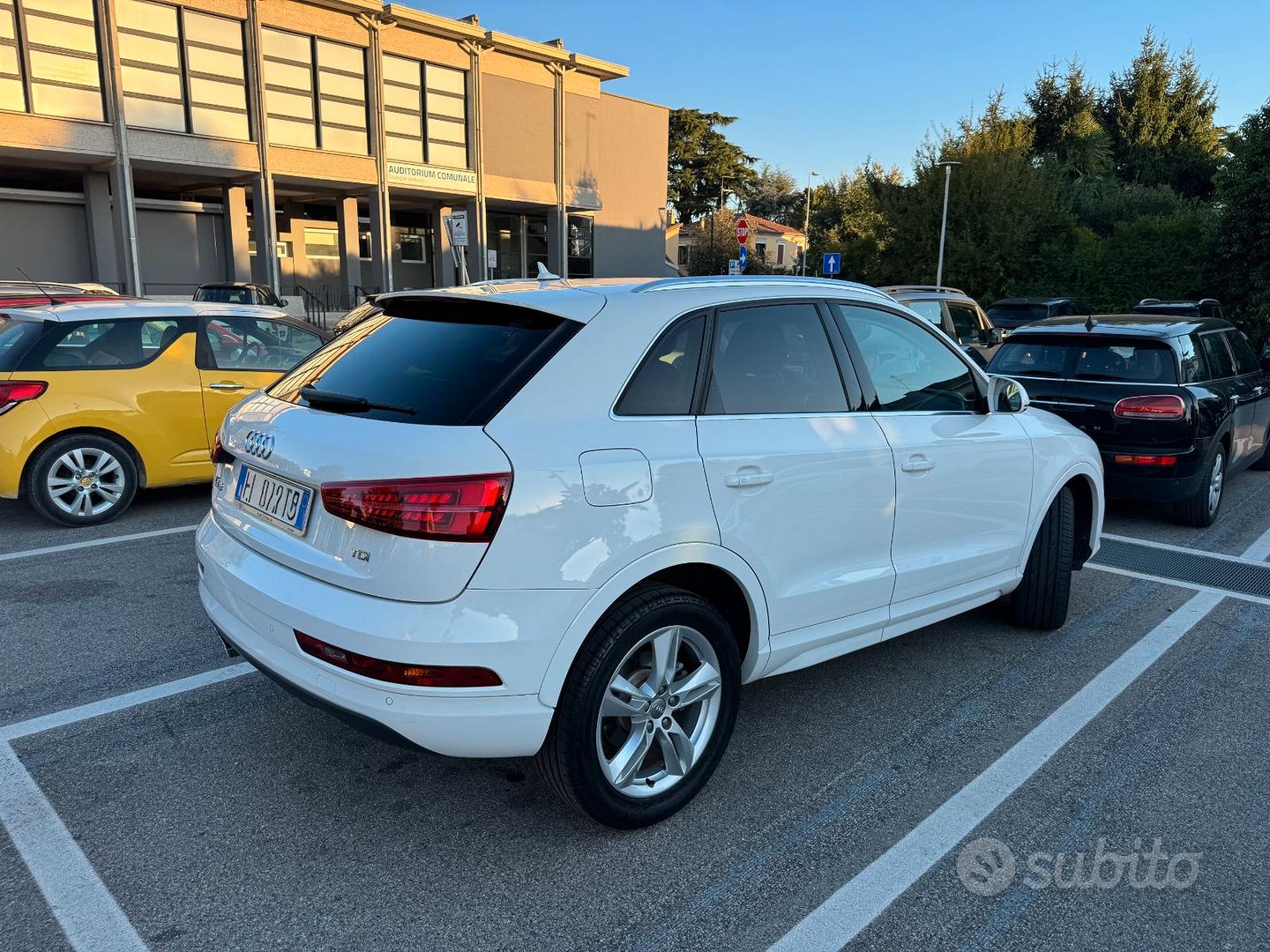 Audi Q3 2016 photo 4