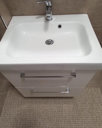 Mobile con lavandino bagno