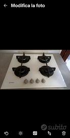 Piano Cottura Indesit 4 Fuochi A Gas Vetro Bianco