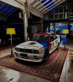 Bmw M3 Motorsport generazione E30