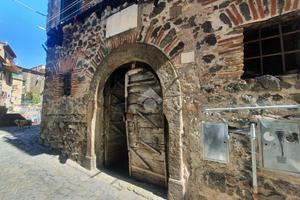 BOX A MONTE COMPATRI