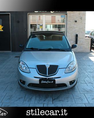 Lancia Ypsilon 1.3 MJT 75 CV Oro Giallo
