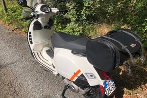 Vespa 300 anno 2008