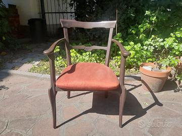 Sedia antica.