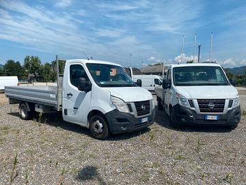 Nissan NV400 35 2.3 dCi 125CV PL Cabinato