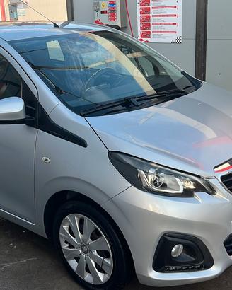 Peugeot 108 PureTech 82 5 porte Allure