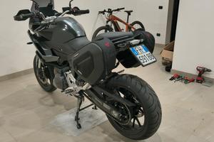 BMW f900xr portatarga 