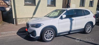 BMW  x1 