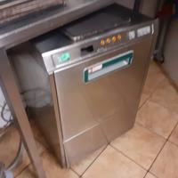 Lavastoviglie da bar