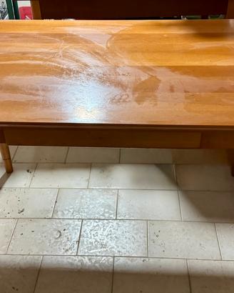 Tavolo rettangolare in legno massello