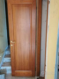 Porte in legno di ciliegio