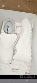 Scarpe antinfortunistiche per scuola alberghiera