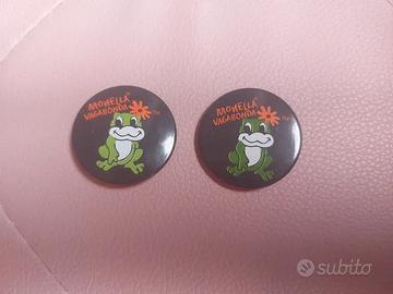 Due spille Monella Vagabonda