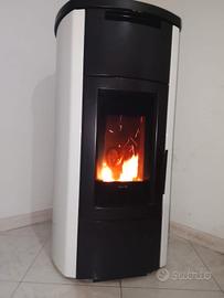 stufa a pellet Idro Ravelli 