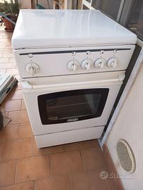 cucina a gas DeLonghi 50x50 
