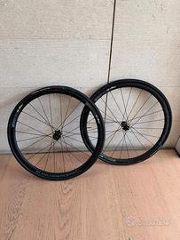 DEDA ZERO 2db disc RUOTE GRAVEL CAMPAGNOLO