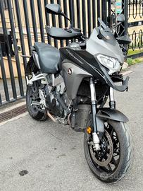 Honda 800 crossrunner  2015 incidentata.