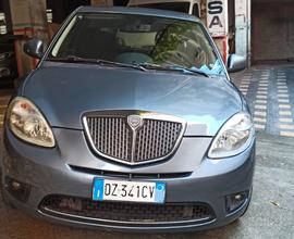 Lancia Ypsilon 1.2 Argento GPL