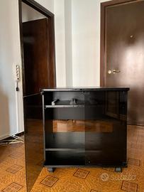 Mobile Tv / stereo nero