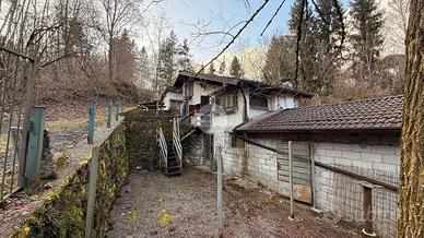 CASA INDIPENDENTE A BORNO