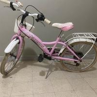 Bici da bambina bianca e rosa con marce