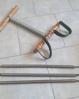 Attrezzi da palestra "vintage" - Estensori a molla