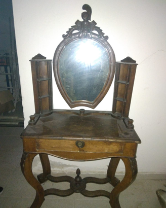 Toeletta '800 napoletano