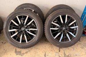 Ruote invernali Toyota RAV4 19' cerchi + gomme
