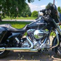 Harley Davidson Street Glide FLHX 2014 - 28.000km