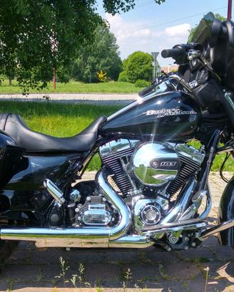 Harley Davidson Street Glide FLHX 2014 - 28.000km