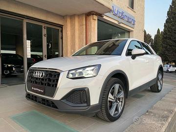 AUDI Q2 35 2.0 TDI quattro S tronic Admired VIRT