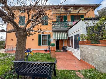 4 LOCALI A SANTA MARIA A MONTE