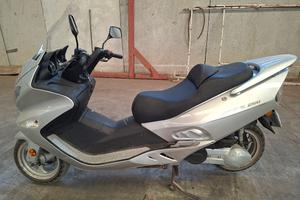 scuterone 250cc  10kw  