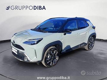 Toyota Yaris Cross 1.5h Premiere awd-i 130cv ...