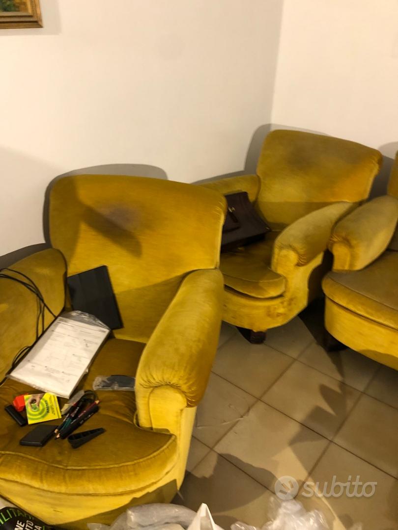 Poltrone e divano vintage Arredamento e Casalinghi In vendita a Cagliari