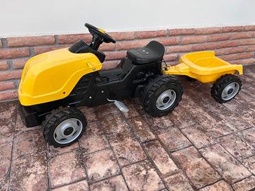 smoby trattore a pedali con rimorchio