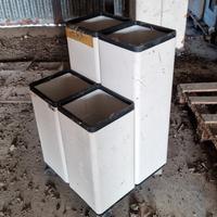 Portaombrelli o secchio differenziata