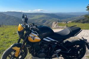 Triumph trident 660 2025