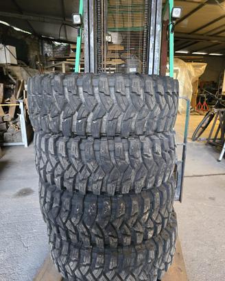Cerchi 6 fori + Gomme 4x4 tipo Maxxis