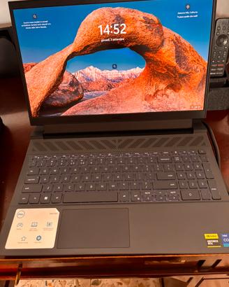 Portatile da Gaming DELL G15 5530